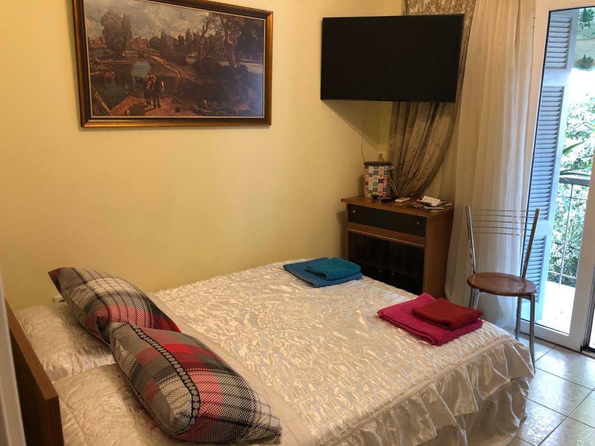 Anna Apartment In Kypseli أثينا المظهر الخارجي الصورة